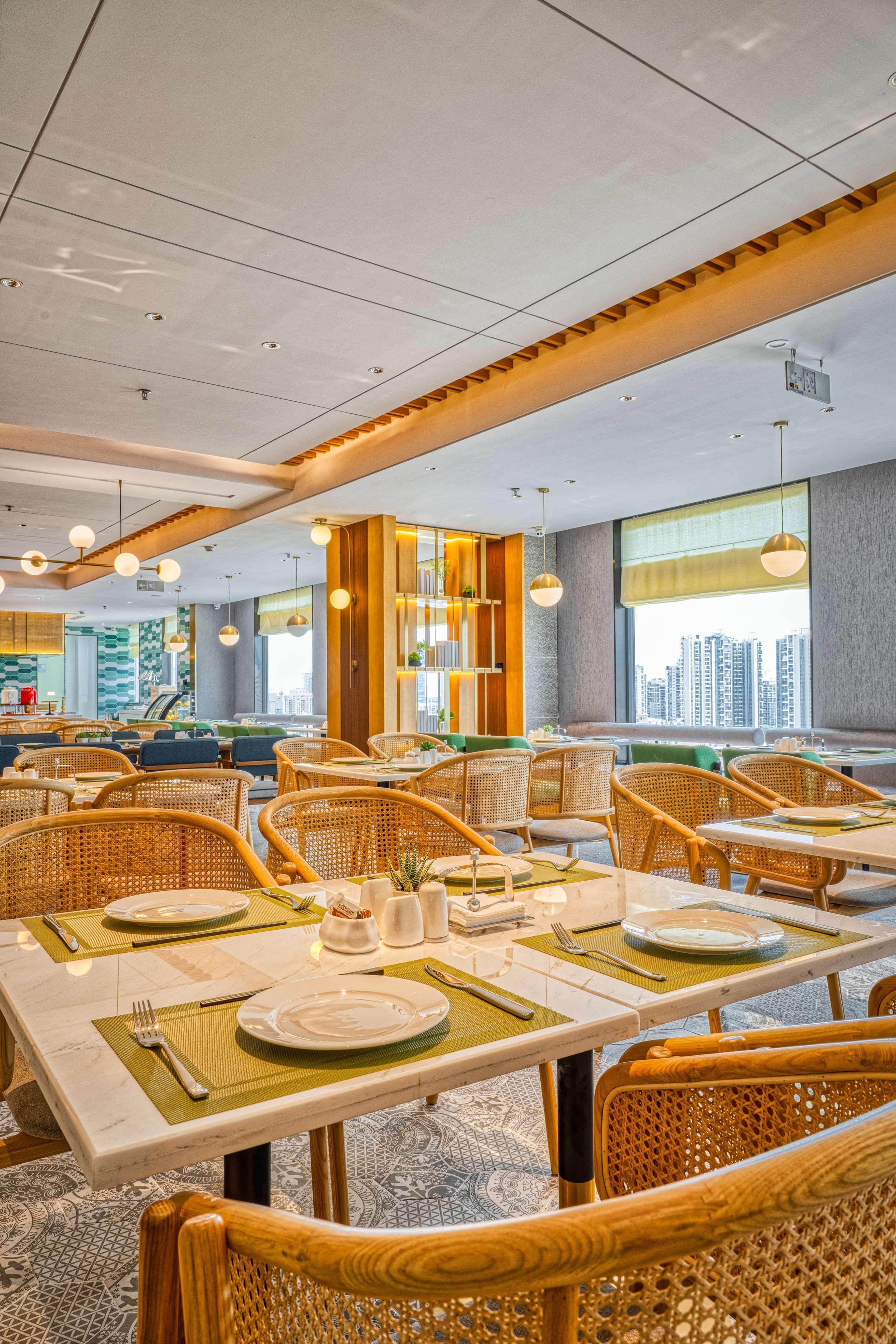 Hilton Garden Inn Shenzhen Nanshan Avenue Екстер'єр фото