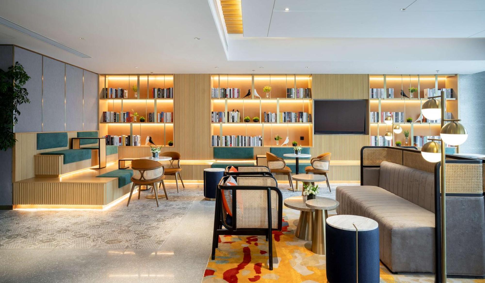 Hilton Garden Inn Shenzhen Nanshan Avenue Екстер'єр фото