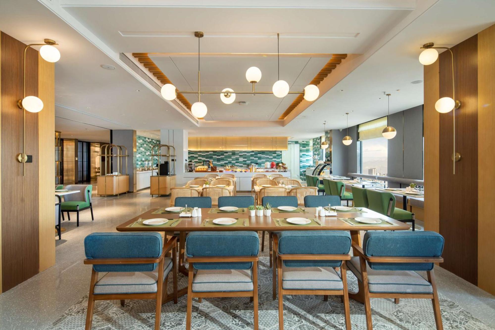 Hilton Garden Inn Shenzhen Nanshan Avenue Екстер'єр фото